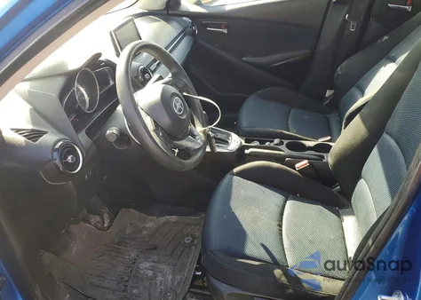 2016 Scion Ia Base z USA, uszkodzony, nr VIN 3MYDLBZV1GY144578